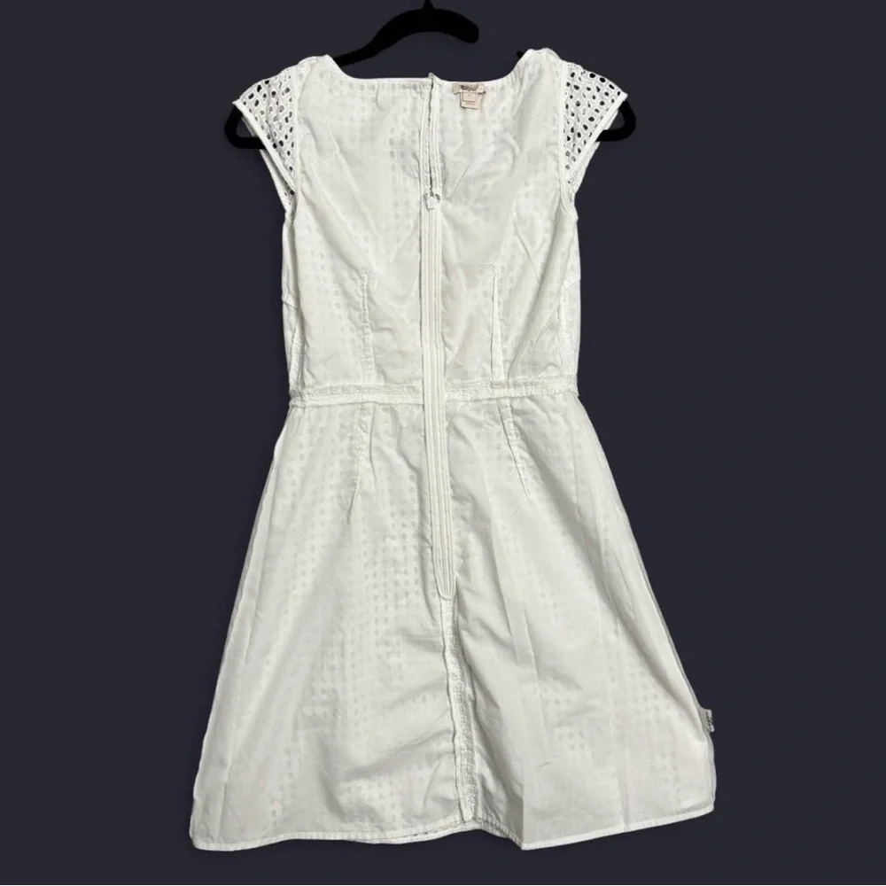 J.Crew Sz 0 White Eyelet Lace Cap Sleeve‎ Fit & Flare Mini Dress Coquette Preppy